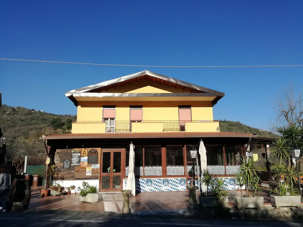 Casa Fronte Gole Alcantara Motta Camastra بيت للعطل